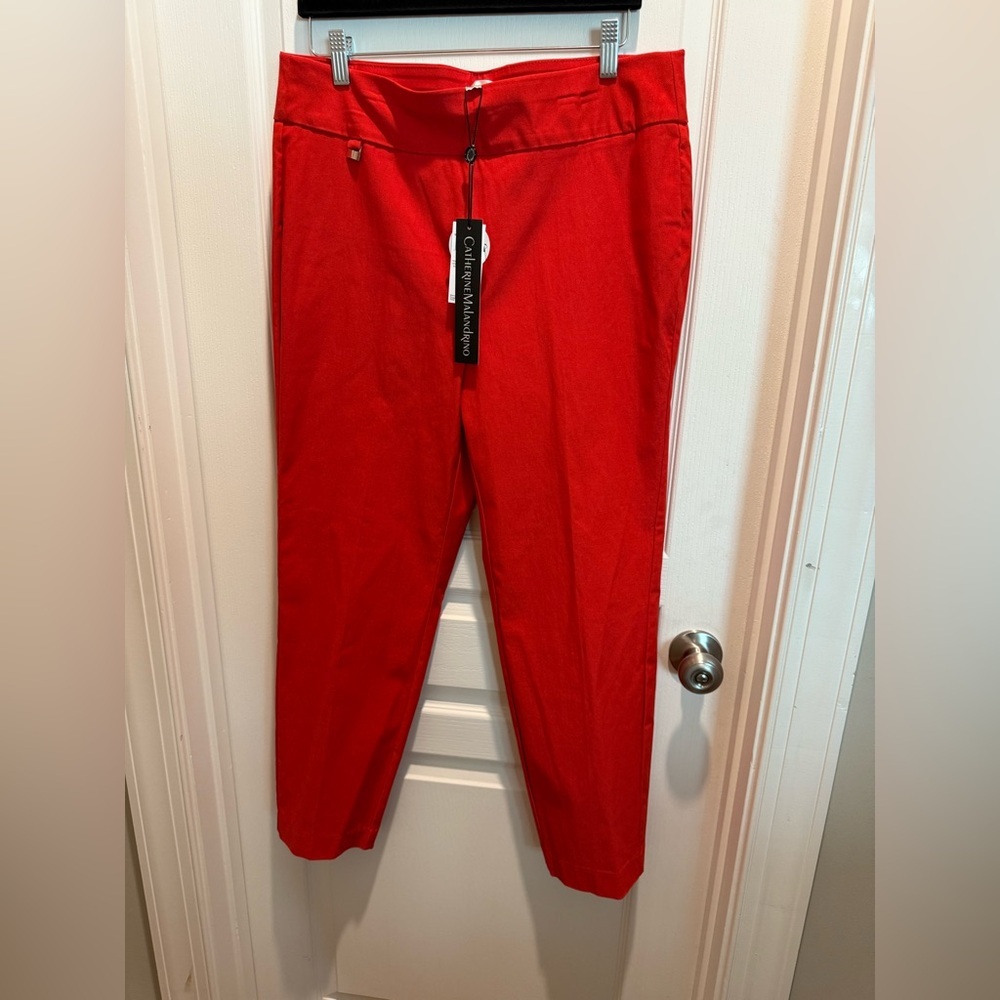 NWT Catherine Malandrino Red
Lacquer Bengaline Stretch tummy control